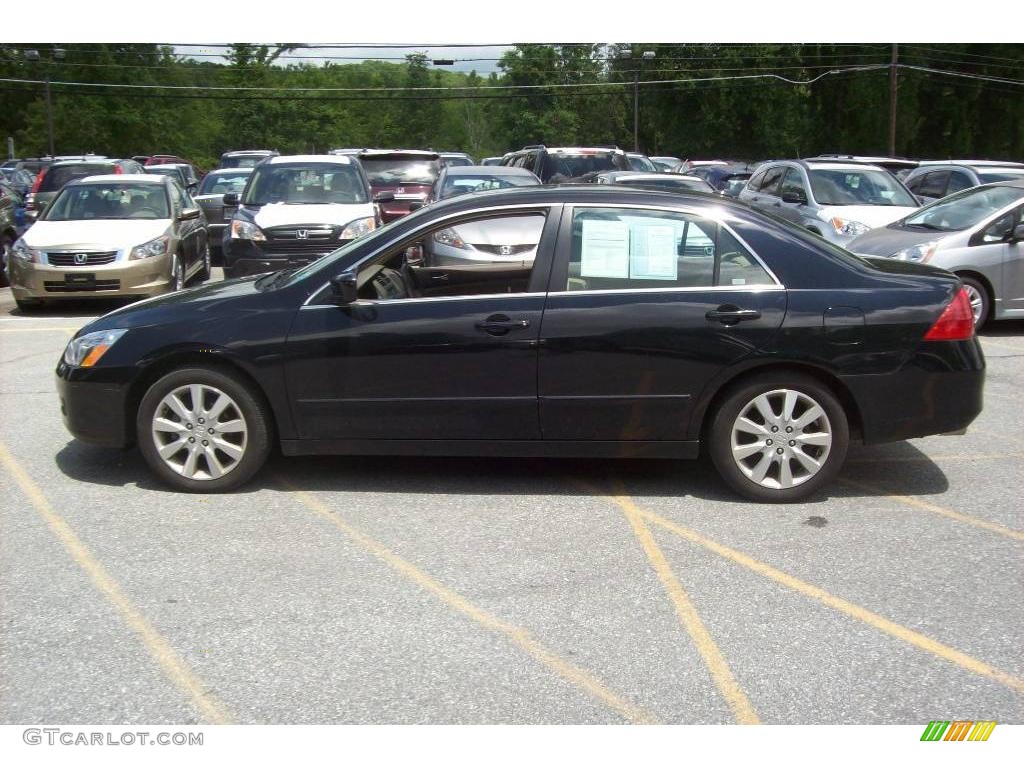 2006 Accord EX-L V6 Sedan - Nighthawk Black Pearl / Black photo #19