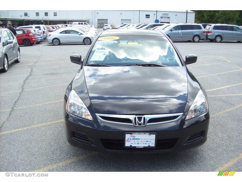 2006 Accord EX-L V6 Sedan - Nighthawk Black Pearl / Black photo #23