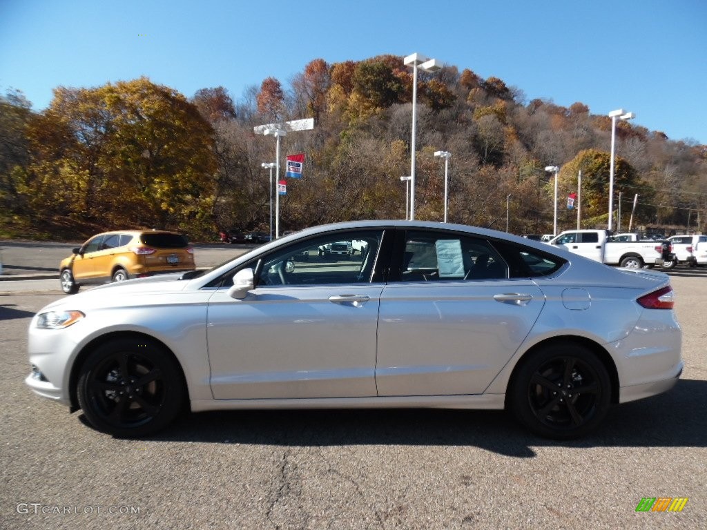 2016 Fusion SE - Ingot Silver Metallic / Charcoal Black photo #6