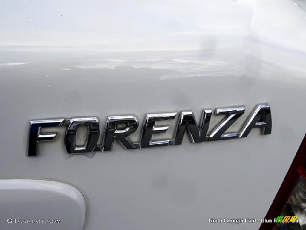 2005 Forenza S Sedan - Absolute White / Gray photo #31