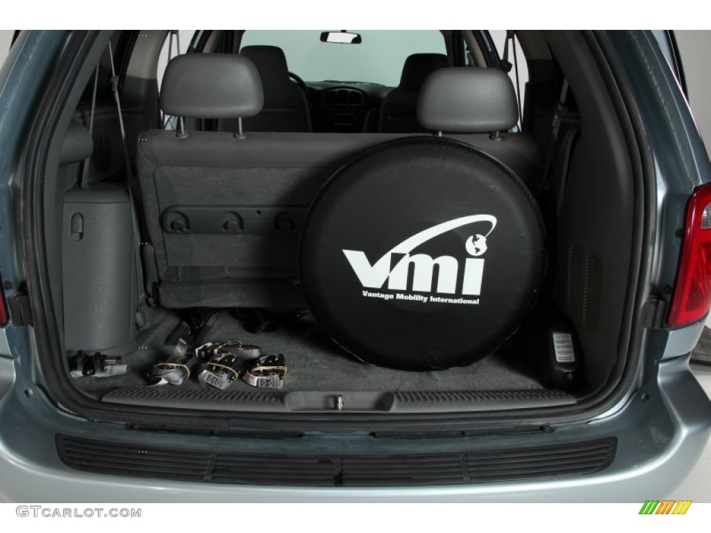 2005 Grand Caravan SE - Butane Blue Pearl / Medium Slate Gray photo #14