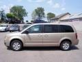 2009 Light Sandstone Metallic Dodge Grand Caravan SE  photo #7