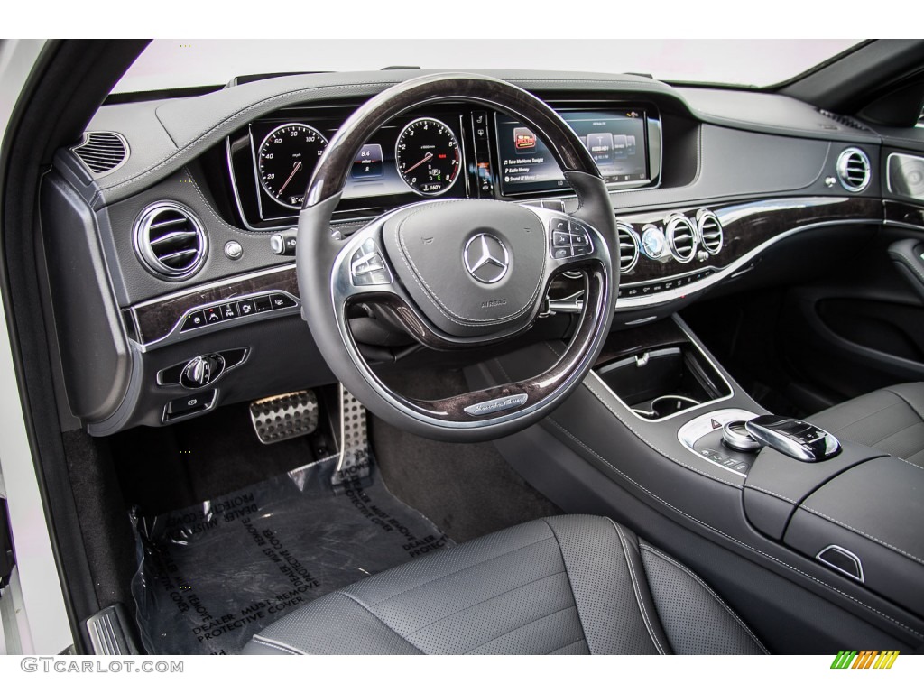 Black Interior 2016 Mercedes-Benz S 550 Sedan Photo #108460906
