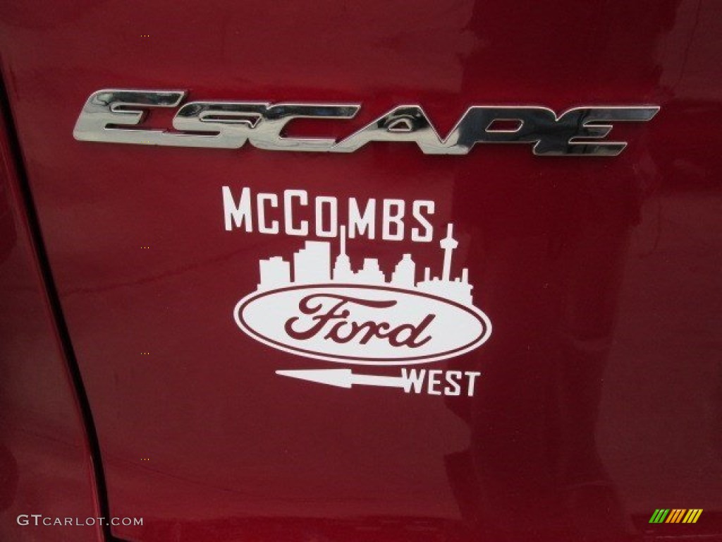 2015 Escape SE - Ruby Red Metallic / Charcoal Black photo #10