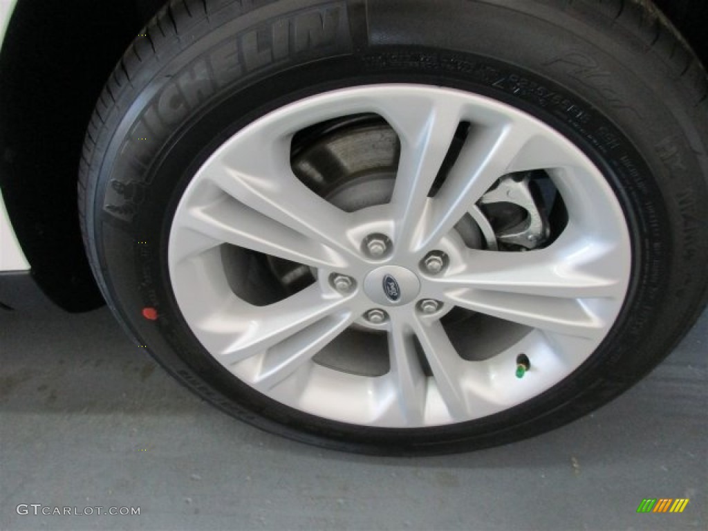 2015 Taurus SE - Oxford White / Dune photo #4