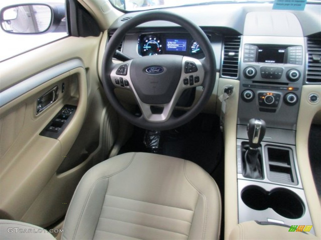 2015 Taurus SE - Oxford White / Dune photo #11