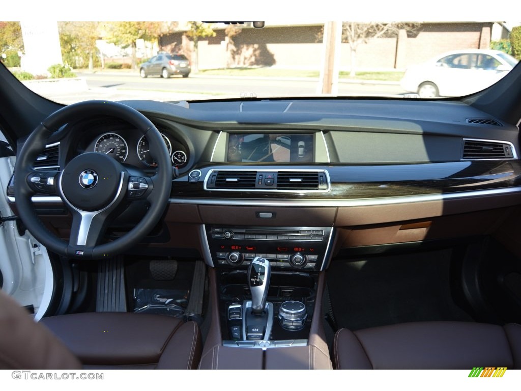 2015 BMW 5 Series 535i xDrive Gran Turismo Mocha/Black Dashboard Photo #108466042