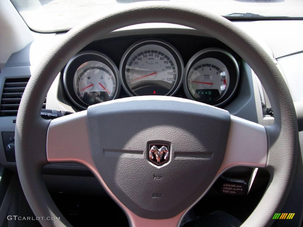 2009 Grand Caravan SE - Inferno Red Crystal Pearl / Medium Slate Gray/Light Shale photo #25