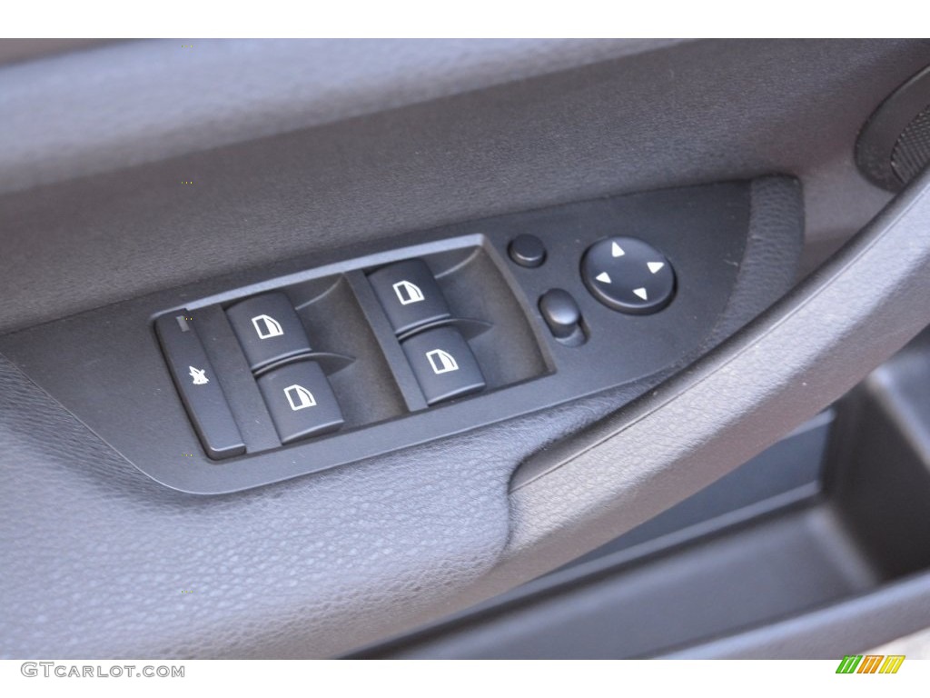 2013 X1 xDrive 28i - Valencia Orange / Black photo #9