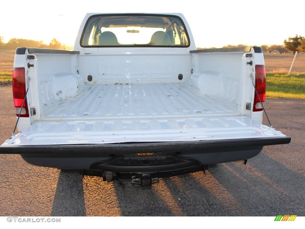 2007 F250 Super Duty XL SuperCab 4x4 - Oxford White Clearcoat / Medium Flint photo #17