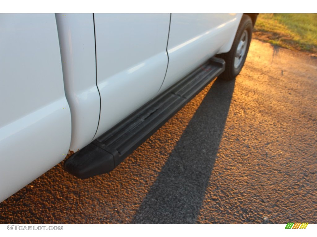 2007 F250 Super Duty XL SuperCab 4x4 - Oxford White Clearcoat / Medium Flint photo #42