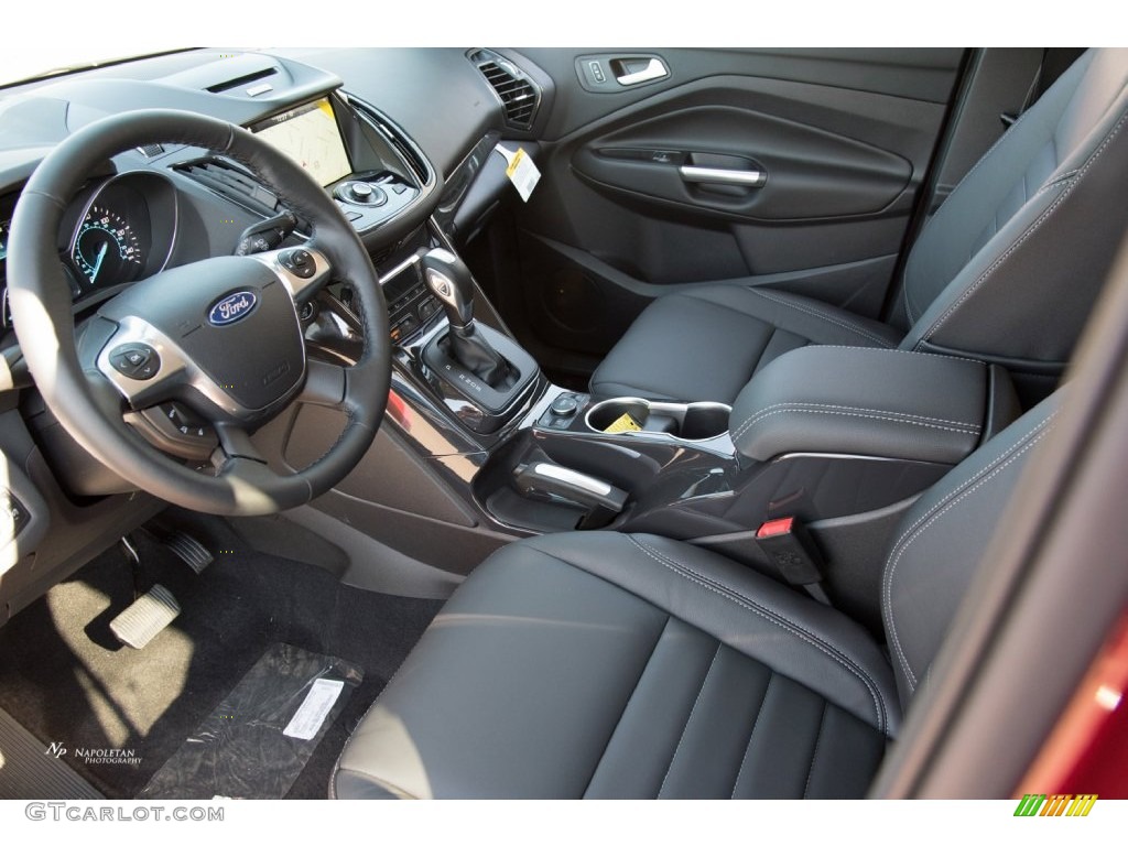 2016 Escape Titanium 4WD - Ruby Red Metallic / Charcoal Black photo #4