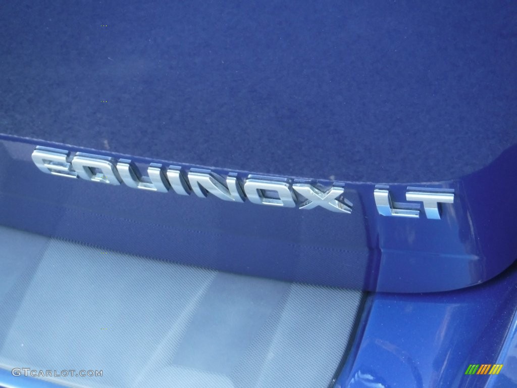 2010 Equinox LT AWD - Navy Blue Metallic / Jet Black/Light Titanium photo #9