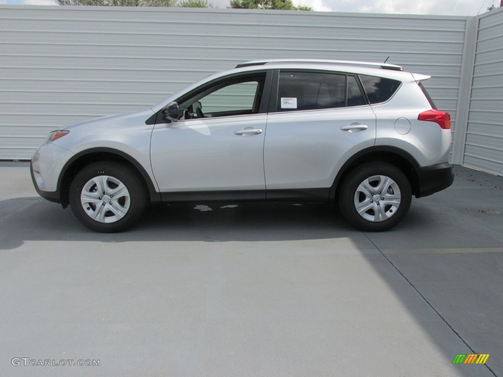 2015 RAV4 LE - Classic Silver Metallic / Ash photo #6