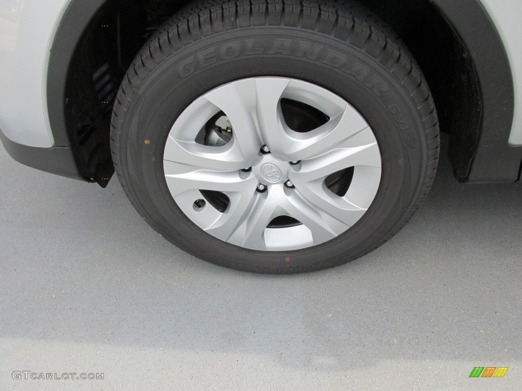 2015 RAV4 LE - Classic Silver Metallic / Ash photo #11
