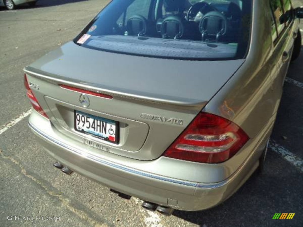 2005 C 55 AMG Sedan - Desert Silver Metallic / Black photo #16