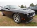 Pitch Black - Challenger SXT Photo No. 4