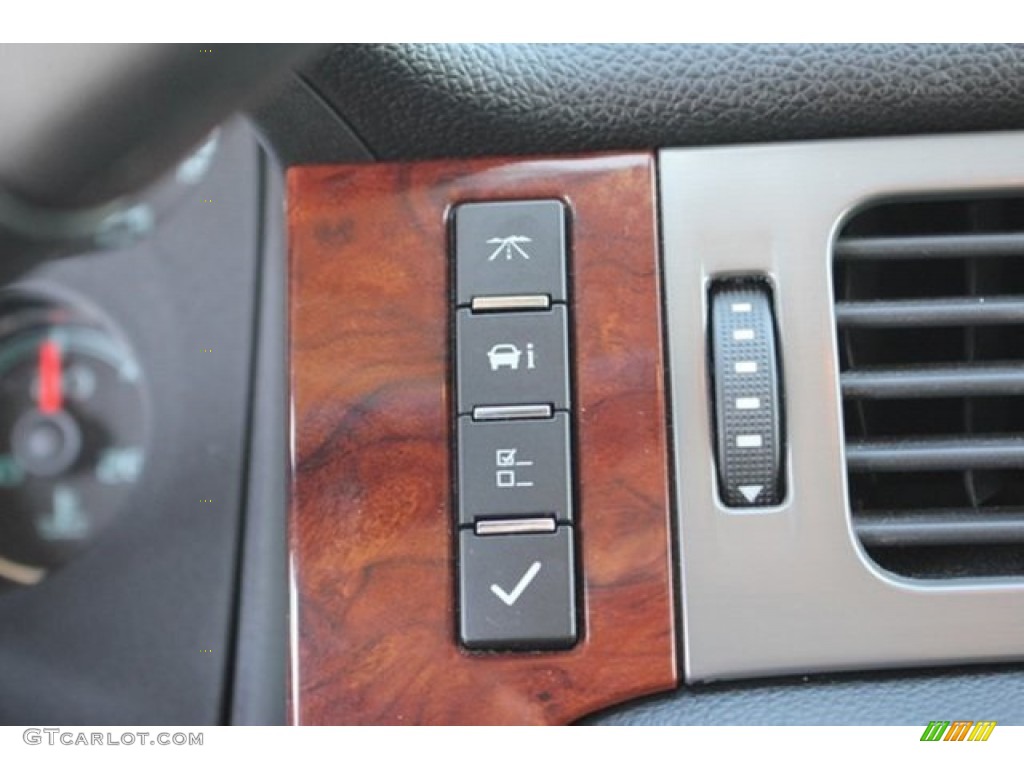 2010 Tahoe LT - Taupe Gray Metallic / Ebony photo #40