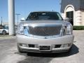 Quicksilver - Escalade EXT AWD Photo No. 2