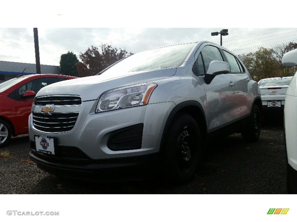 2016 Trax LS - Silver Ice Metallic / Jet Black/Light Titanium photo #1