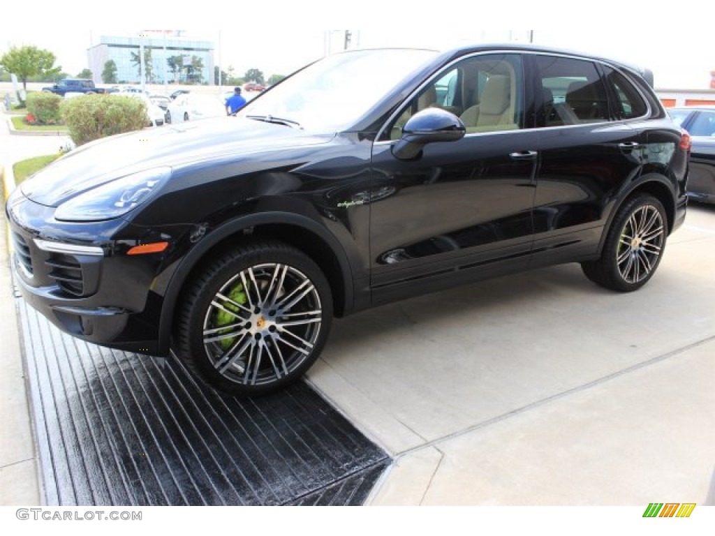 Jet Black Metallic 2016 Porsche Cayenne S E-Hybrid Exterior Photo #108508297