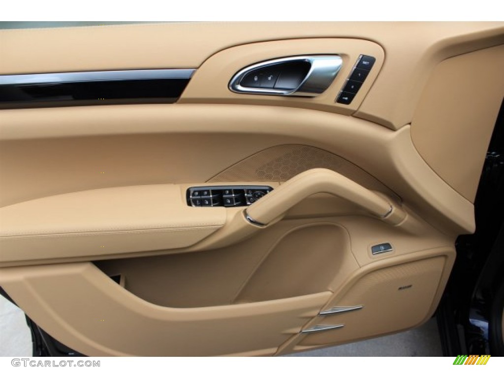 2016 Porsche Cayenne S E-Hybrid Black/Luxor Beige Door Panel Photo #108508364