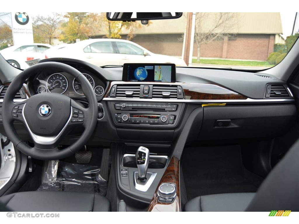 2015 BMW 3 Series 328i xDrive Sedan Black Dashboard Photo #108508376