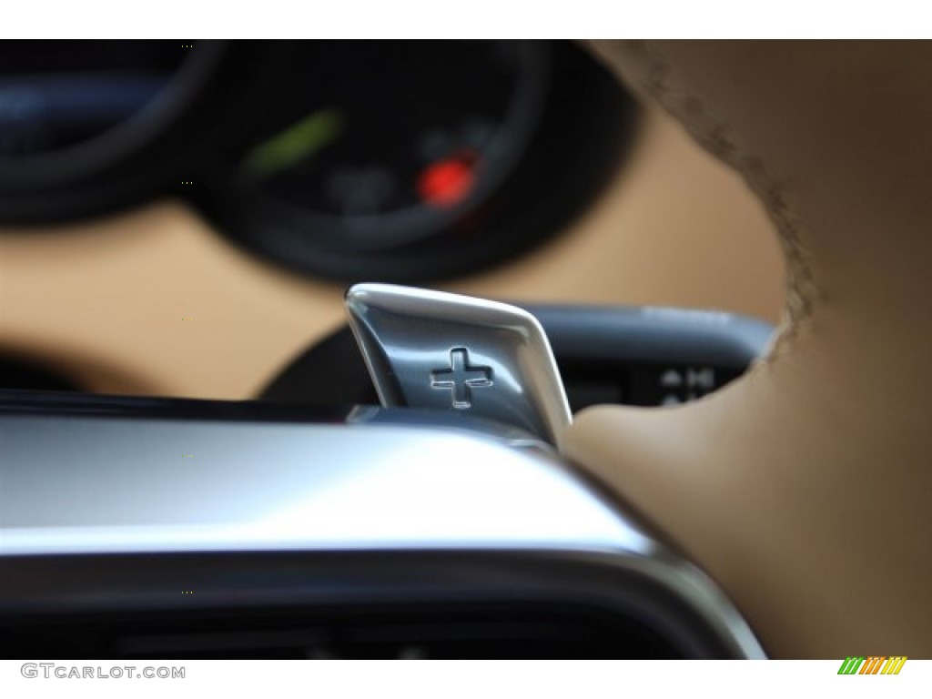 2016 Porsche Cayenne S E-Hybrid Transmission Photos