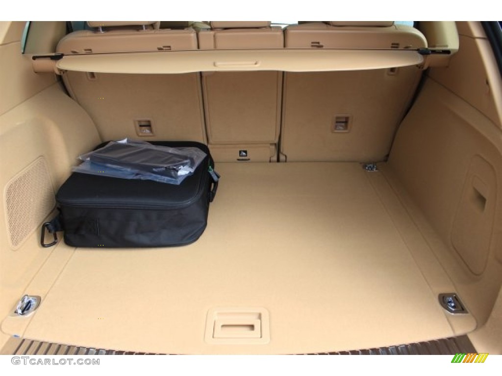 2016 Porsche Cayenne S E-Hybrid Trunk Photo #108509039