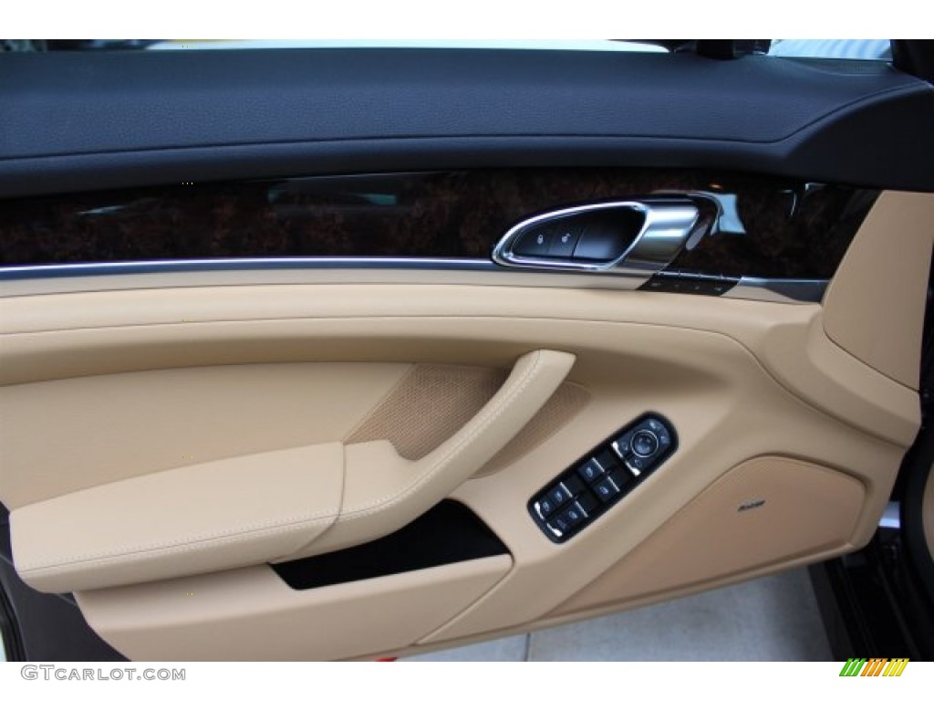 2016 Porsche Panamera Edition Door Panel Photos