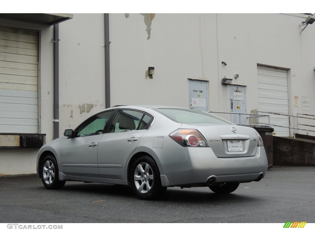 2007 Altima 2.5 S - Radiant Silver Metallic / Charcoal photo #6