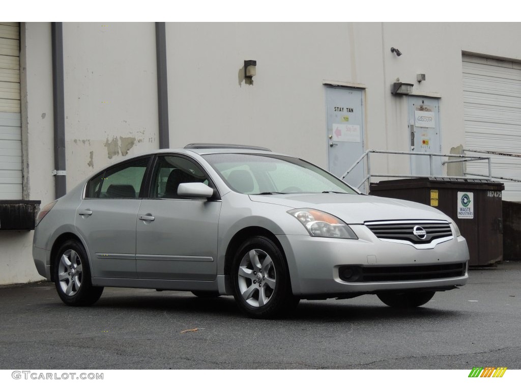 2007 Altima 2.5 S - Radiant Silver Metallic / Charcoal photo #12