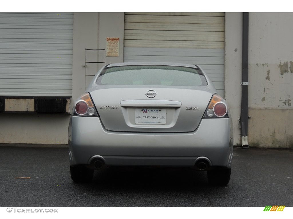 2007 Altima 2.5 S - Radiant Silver Metallic / Charcoal photo #16