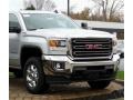 Front 3/4 View of 2015 Sierra 2500HD SLE Crew Cab 4x4