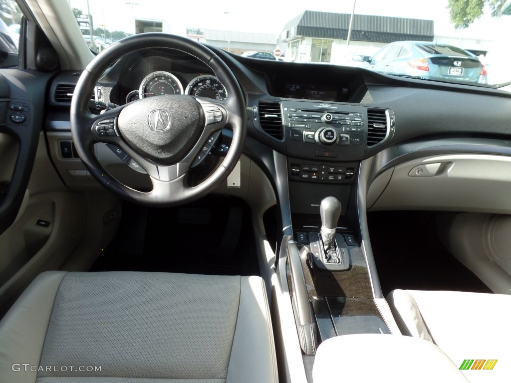 2011 TSX Sedan - Graphite Luster Pearl / Taupe photo #16