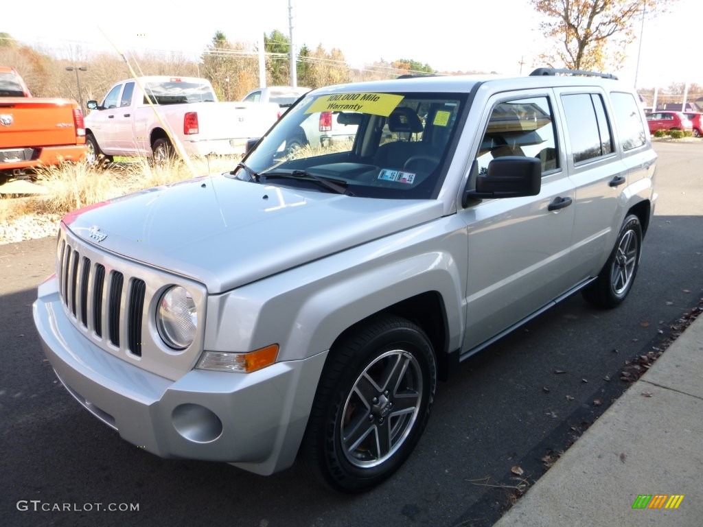 2008 Patriot Sport 4x4 - Bright Silver Metallic / Dark Slate Gray photo #9