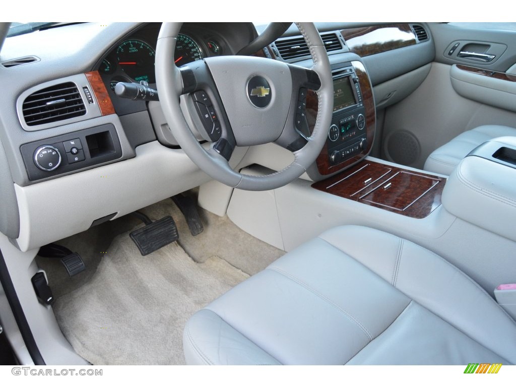 Dark Titanium/Light Titanium Interior 2008 Chevrolet Avalanche LTZ Photo #108520901