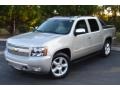 2008 Silver Birch Metallic Chevrolet Avalanche LTZ  photo #19