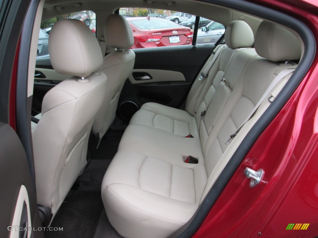 2012 Cruze LT - Crystal Red Metallic / Cocoa/Light Neutral photo #21