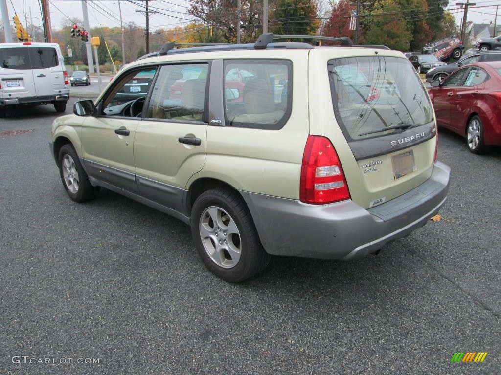 2004 Forester 2.5 XS - Sierra Gold Metallic / Beige photo #8