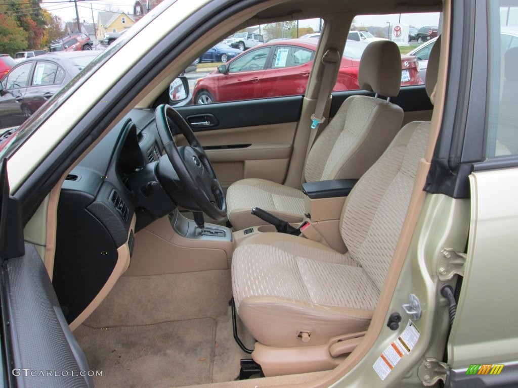 2004 Forester 2.5 XS - Sierra Gold Metallic / Beige photo #12