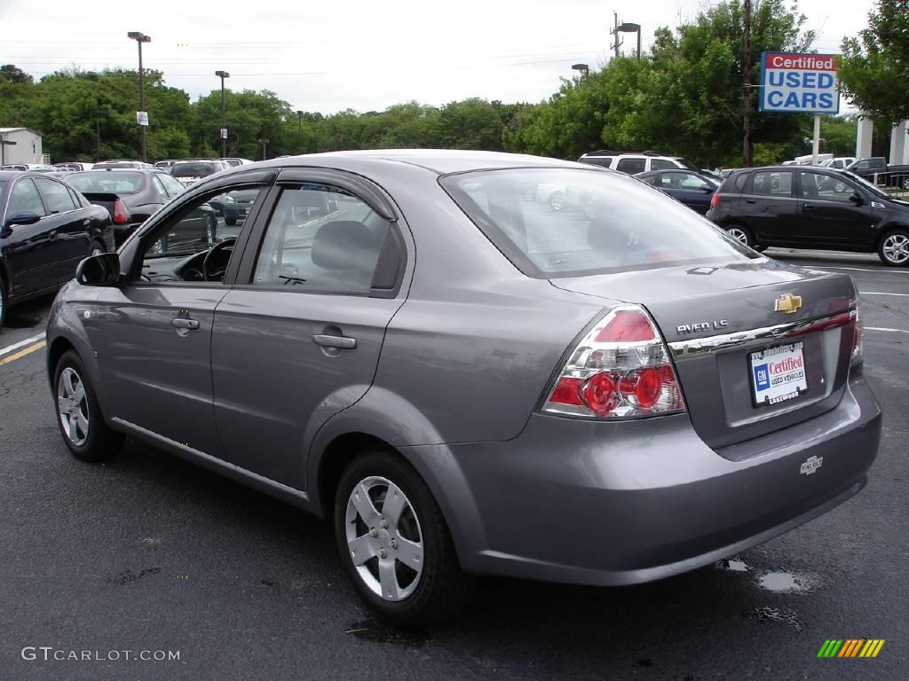 2007 Aveo LS Sedan - Medium Gray / Charcoal Black photo #4