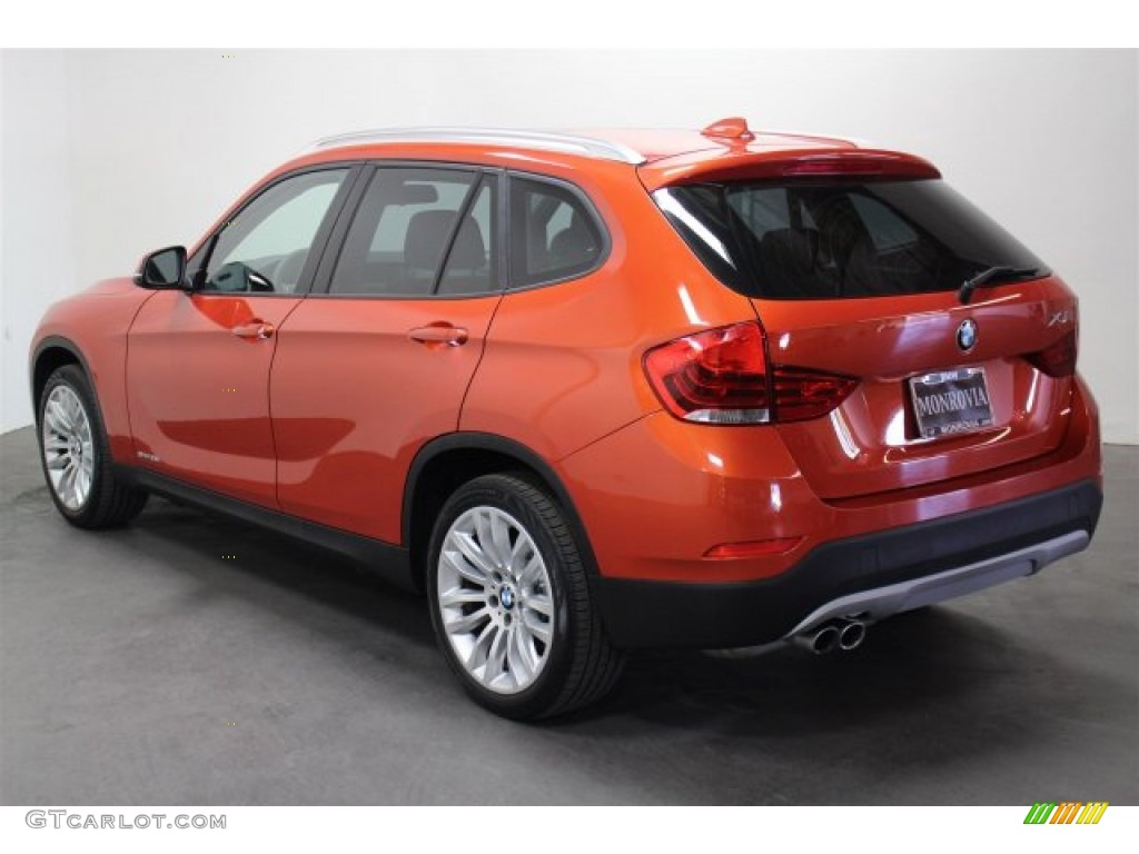 2013 X1 sDrive 28i - Valencia Orange / Black photo #3