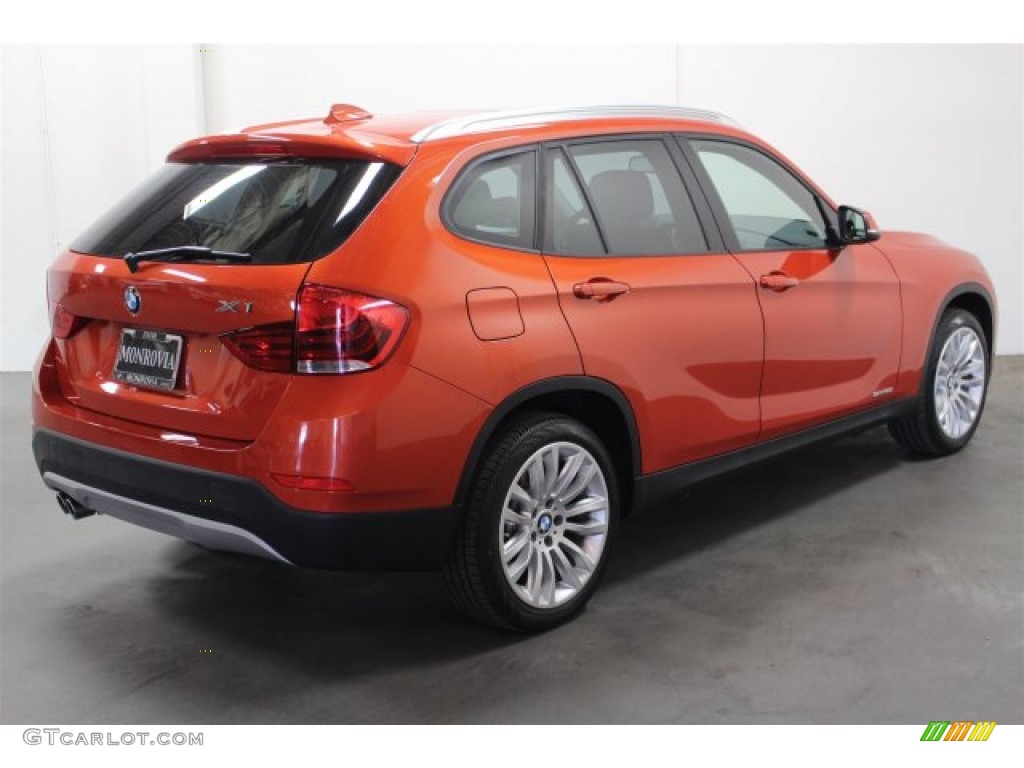 2013 X1 sDrive 28i - Valencia Orange / Black photo #4