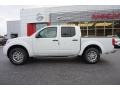 Glacier White - Frontier SV Crew Cab Photo No. 2