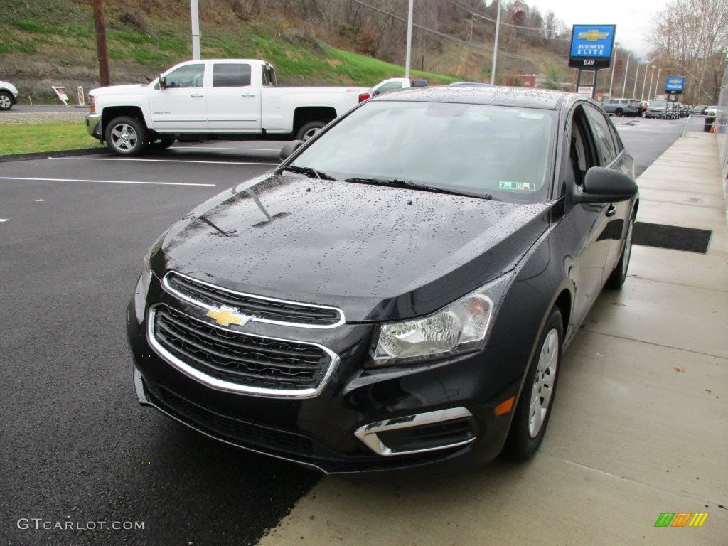 2016 Cruze Limited LS - Black Granite Metallic / Jet Black/Medium Titanium photo #7