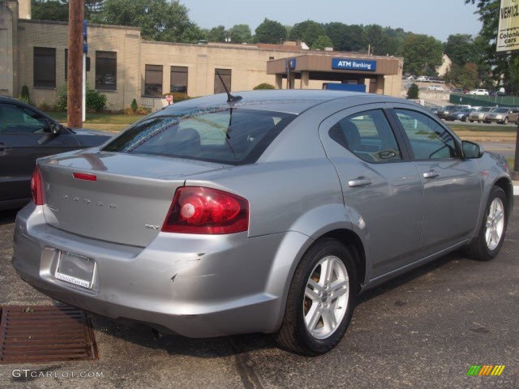 2013 Avenger SXT - Billet Silver Metallic / Black/Light Frost Beige photo #4