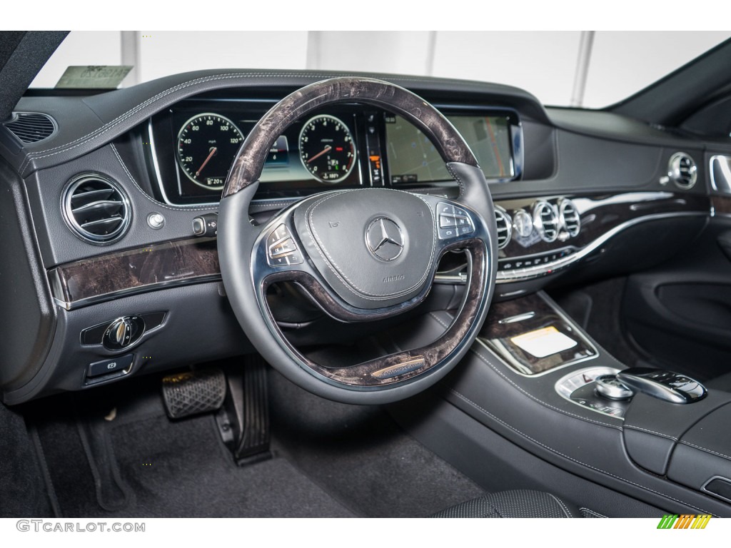 Black Interior 2016 Mercedes-Benz S 550 Sedan Photo #108548534