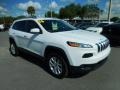 Bright White - Cherokee Latitude 4x4 Photo No. 11