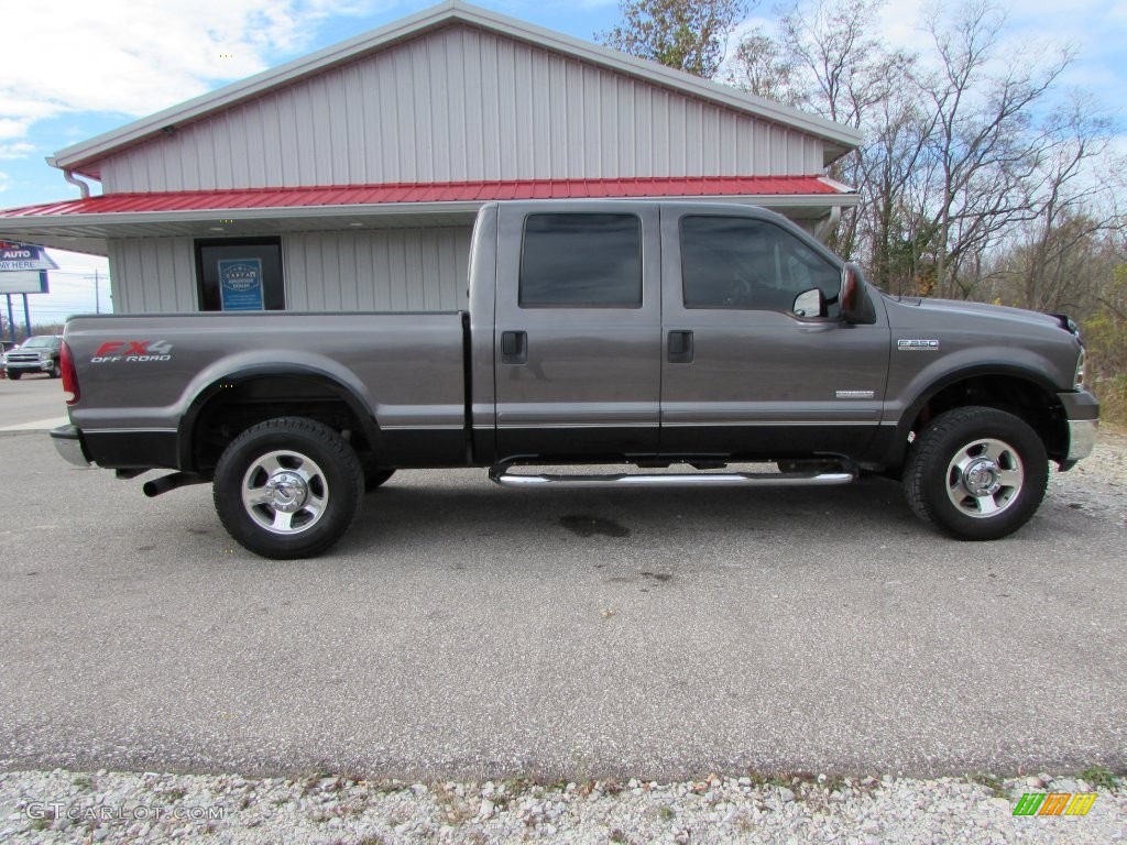 2006 F250 Super Duty Lariat Crew Cab 4x4 - Dark Stone Metallic / Medium Flint photo #2